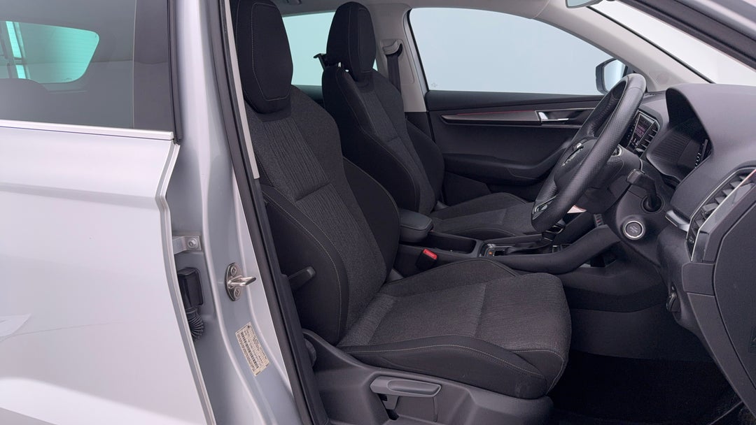 2020 SKODA Karoq 110tsi, Automatic, 49255 km, Right Side Front Door Cabin View
