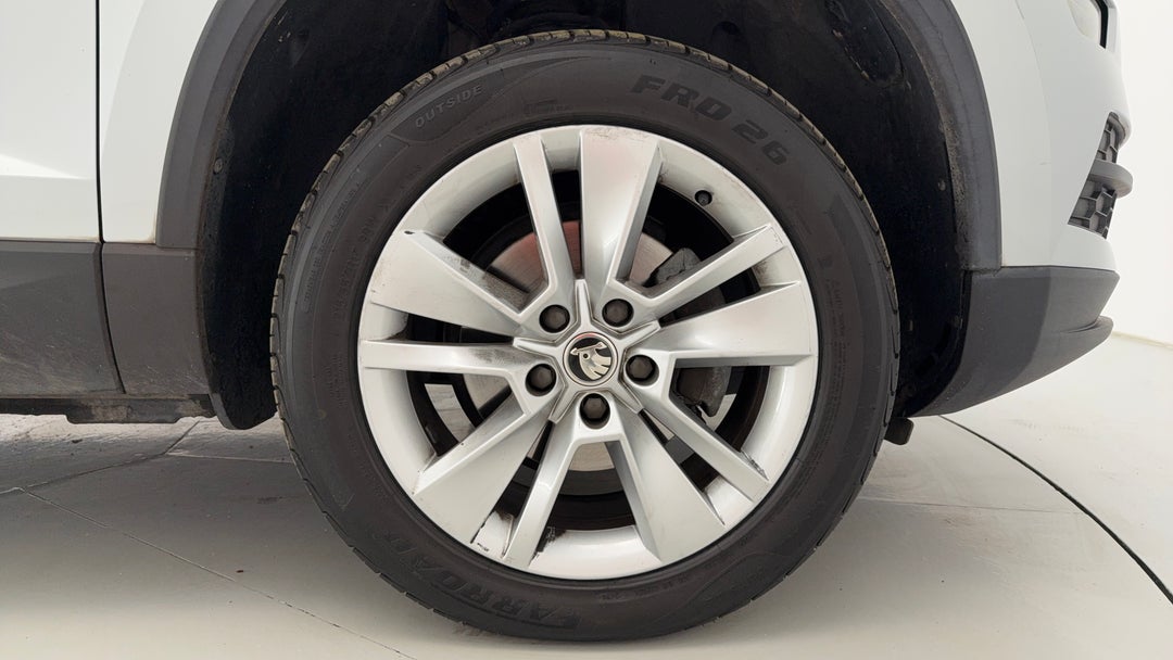 2020 SKODA Karoq 110tsi, Automatic, 49255 km, Right Front Wheel