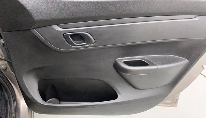 2019 Renault Kwid RXL, Petrol, Manual, 27,498 km, Driver Side Door Panels Control