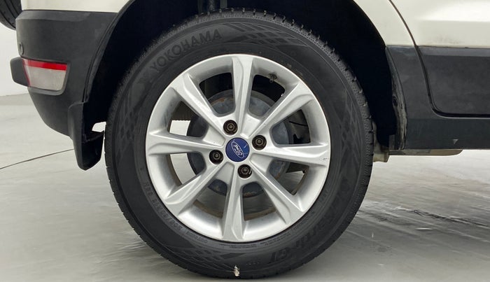 2018 Ford Ecosport 1.5TITANIUM TDCI, Diesel, Manual, 1,00,775 km, Right Rear Wheel