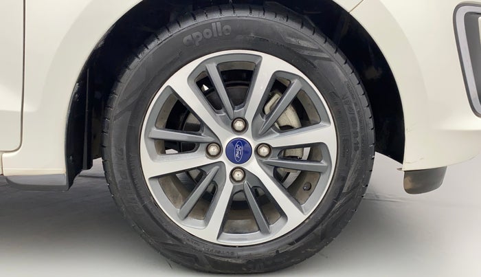 2021 Ford New Figo TITANIUM PLUS 1.2 PETROL AT, Petrol, Automatic, 7,989 km, Right Front Wheel