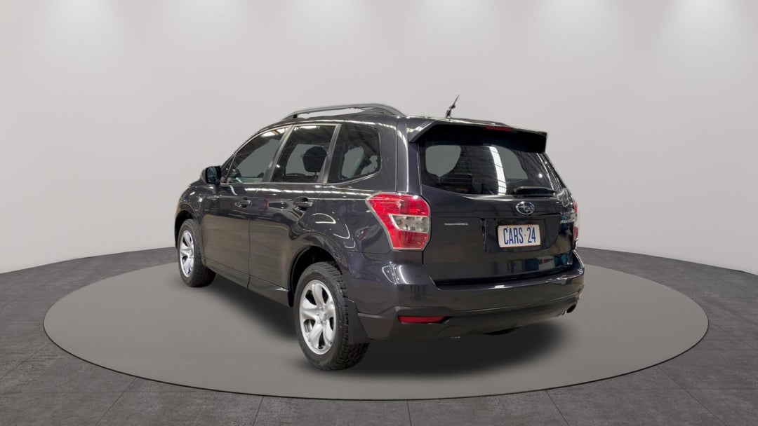 Left Back Diagonal (45- Degree) View