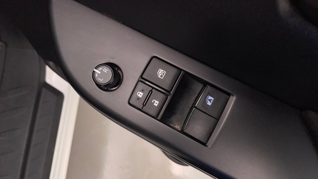 Drivers Side Door Panel Controls