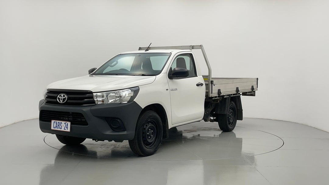 Left Front Diagonal (45- Degree) View