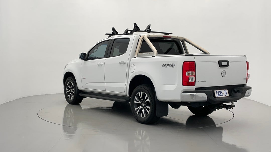 Left Back Diagonal (45- Degree) View