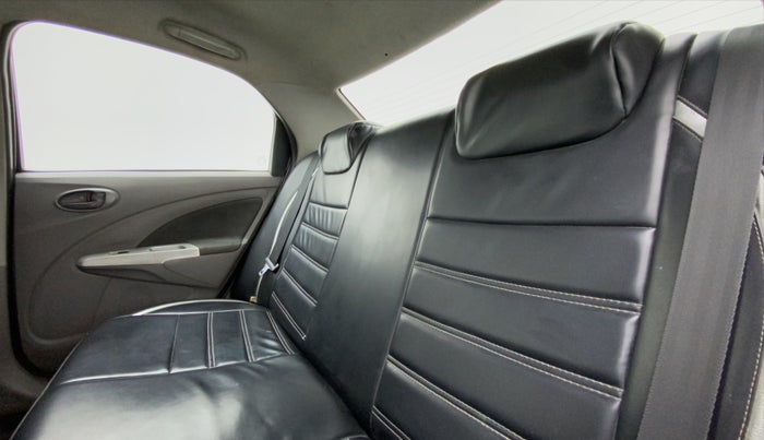2011 Toyota Etios V, Petrol, Manual, 71,830 km, Right Side Rear Door Cabin