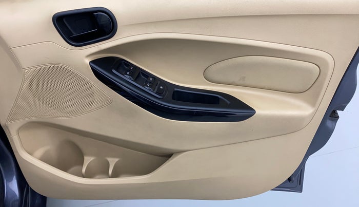2018 Ford Figo Aspire 1.2 TITANIUM PETROL, Petrol, Manual, 33,914 km, Driver Side Door Panels Control