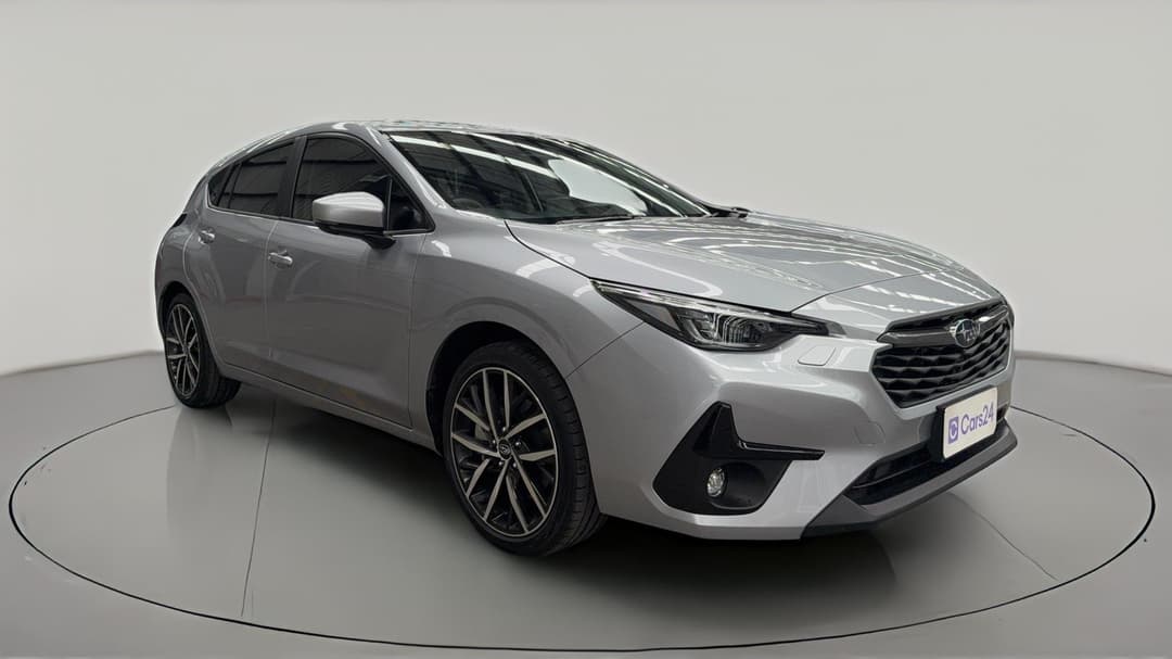 2025 Subaru Impreza 2.0s (AWD), Automatic, 21035 km, Right Front Diagonal (45- Degree) View