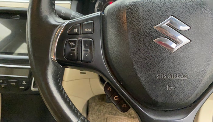 2019 Maruti Ciaz ALPHA 1.5 SHVS PETROL, Petrol, Manual, 1,06,244 km, Steering wheel - Phone control not functional
