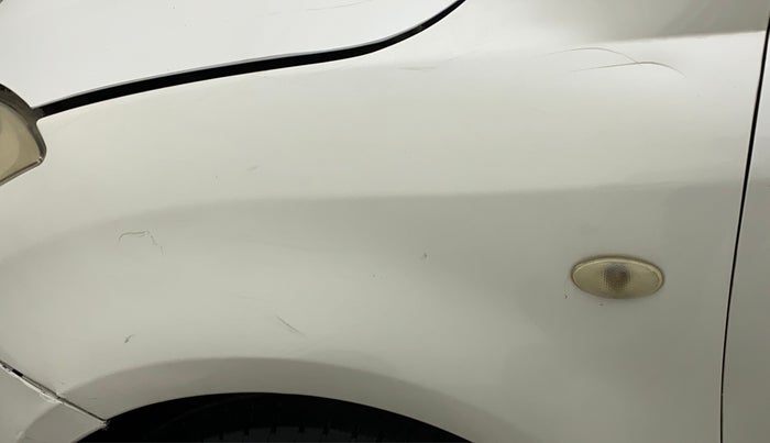 2010 Maruti Swift ZXI, Petrol, Manual, 36,238 km, Left fender - Minor scratches