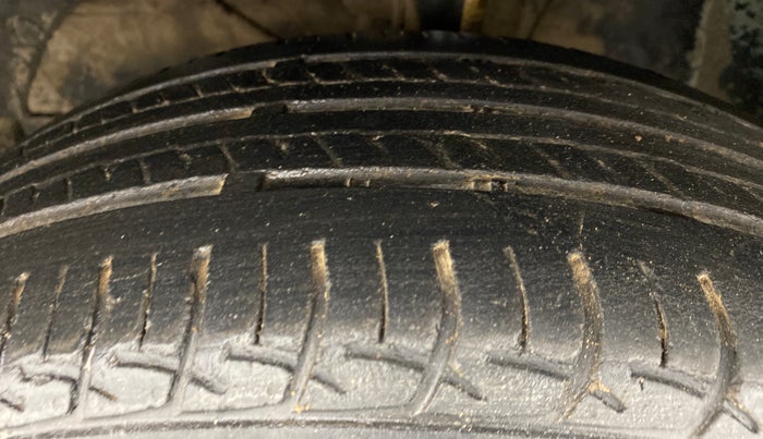 2018 Maruti Baleno DELTA 1.2 K12, Petrol, Manual, 67,219 km, Left Front Tyre Tread
