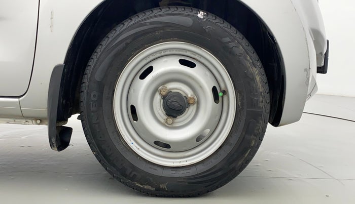 2018 Datsun Redi Go A, Petrol, Manual, 38,983 km, Right Front Wheel
