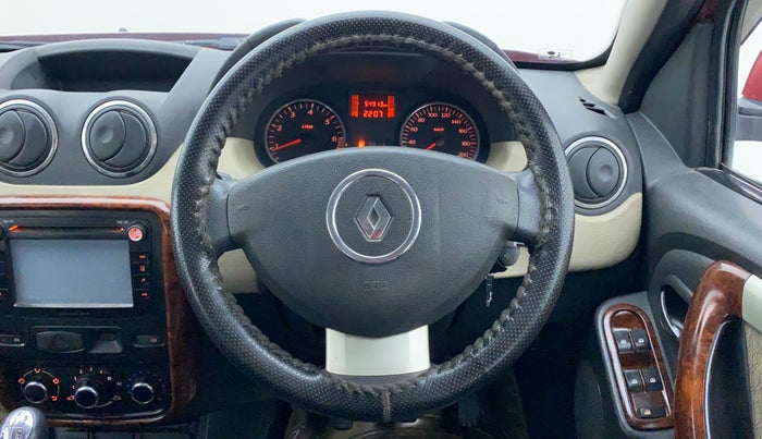 2014 Renault Duster RXL PETROL 104, Petrol, Manual, 54,913 km, Steering Wheel Close Up