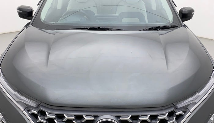 2023 Tata Safari XT, Diesel, Manual, 17,421 km, Bonnet (hood) - Minor scratches
