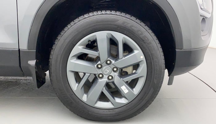 2023 Tata Safari XT, Diesel, Manual, 17,421 km, Right Front Wheel