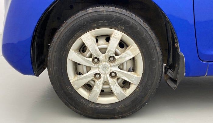 2013 Hyundai Eon D-LITE+, Petrol, Manual, 49,215 km, Left Front Wheel