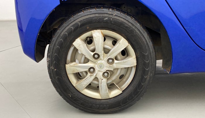2013 Hyundai Eon D-LITE+, Petrol, Manual, 49,215 km, Right Rear Wheel