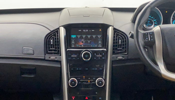 2018 Mahindra XUV500 W11 AT, Diesel, Automatic, 1,27,342 km, Air Conditioner