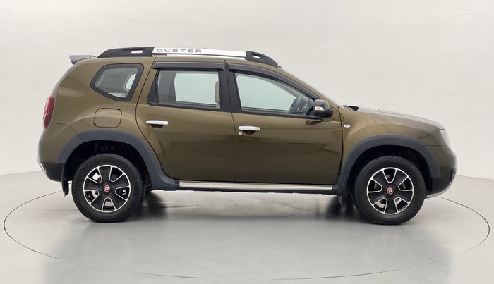 2016 Renault Duster RXZ 110 4WD, Diesel, Manual, 38,317 km, Right Side View