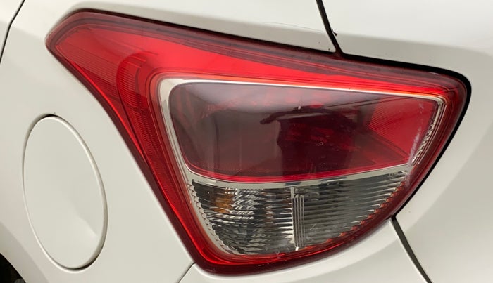 2017 Hyundai Grand i10 MAGNA 1.2 KAPPA VTVT, CNG, Manual, 74,842 km, Left tail light - Minor scratches