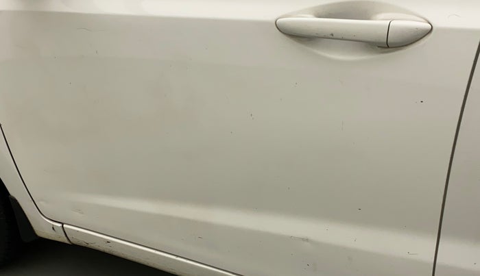 2017 Hyundai Grand i10 MAGNA 1.2 KAPPA VTVT, CNG, Manual, 74,842 km, Front passenger door - Minor scratches