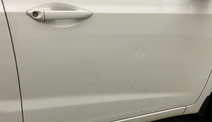 2017 Hyundai Grand i10 MAGNA 1.2 KAPPA VTVT, CNG, Manual, 74,842 km, Driver-side door - Minor scratches