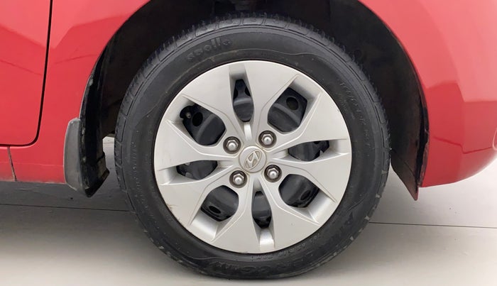 2018 Hyundai Xcent S 1.2, Petrol, Manual, 81,123 km, Right Front Wheel