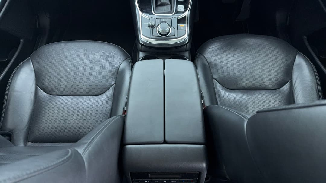 2019 Mazda CX-9 Touring (FWD), Automatic, 115521 km, Center Console
