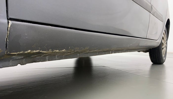 2013 Hyundai i10 MAGNA 1.1, CNG, Manual, 68,811 km, Left running board - Paint has minor damage