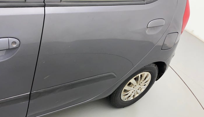 2013 Hyundai i10 MAGNA 1.1, CNG, Manual, 68,811 km, Rear left door - Slightly dented