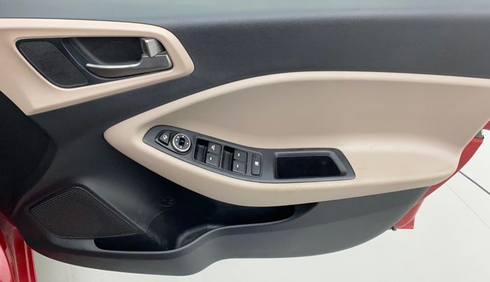 2016 Hyundai Elite i20 ASTA 1.2 (O), Petrol, Manual, 65,855 km, Driver Side Door Panels Control