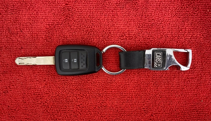 2017 Honda City V MT PETROL, Petrol, Manual, 62,475 km, Key Close Up