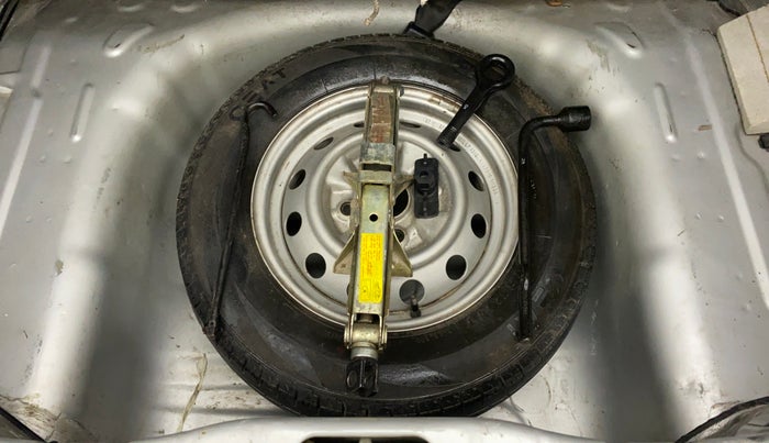 2012 Hyundai Eon D-LITE+, Petrol, Manual, 61,196 km, Spare Tyre