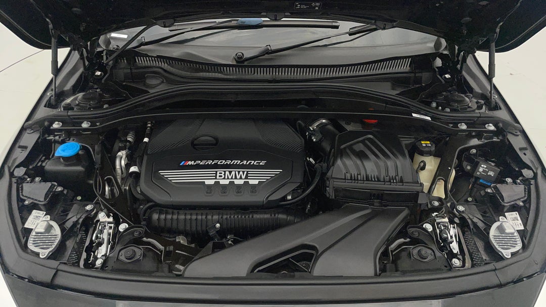 2020 BMW 1 M135i xDrive, Automatic, 47900 km, Open Bonnet (Engine)