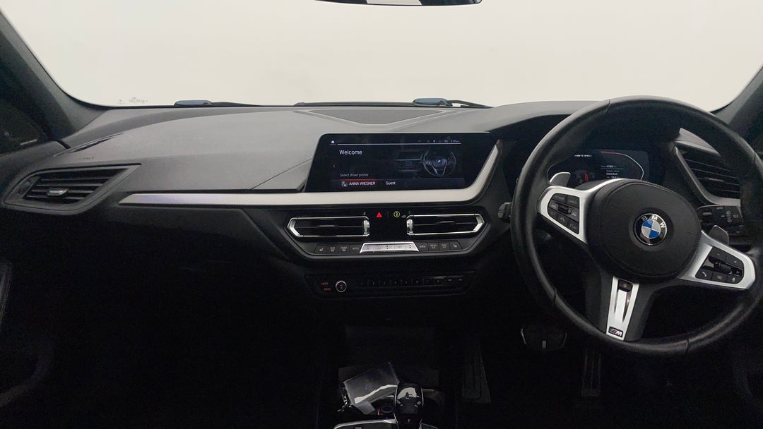 2020 BMW 1 M135i xDrive, Automatic, 47900 km, Dashboard View