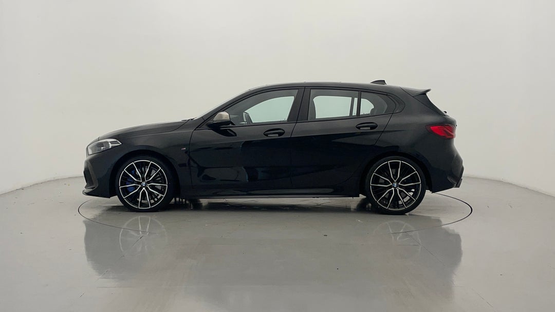2020 BMW 1 M135i xDrive, Automatic, 47900 km, Left Side View