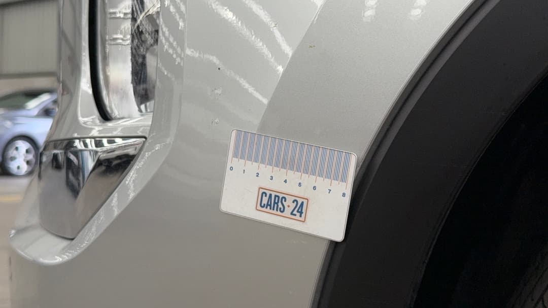 2024 Mitsubishi Outlander Es 7 Seat (2WD), Automatic, 45923 km, Bumper Front Chip