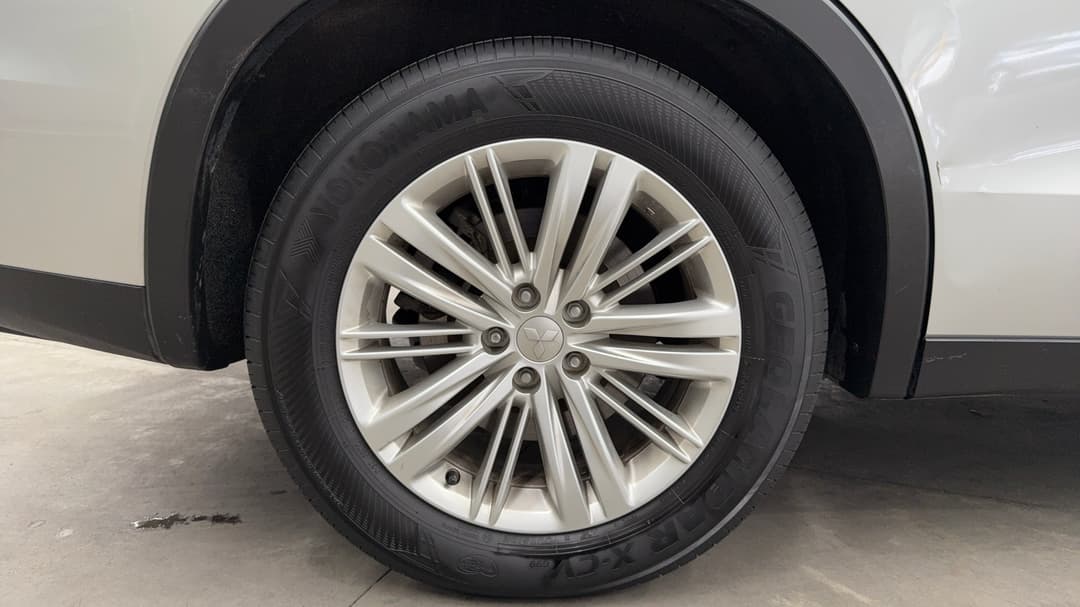 2024 Mitsubishi Outlander Es 7 Seat (2WD), Automatic, 45923 km, Right Rear Wheel