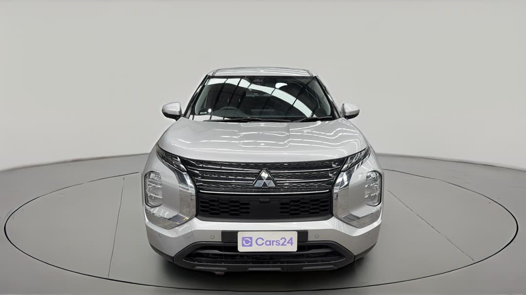 2024 Mitsubishi Outlander Es 7 Seat (2WD), Automatic, 45923 km, Front View