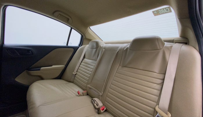 2014 Honda City 1.5L I-VTEC SV CVT, Petrol, Automatic, 87,114 km, Right Side Rear Door Cabin