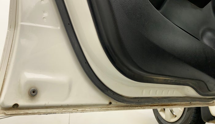 2018 Maruti Wagon R 1.0 LXI CNG, CNG, Manual, 83,761 km, Front passenger door - Slight discoloration