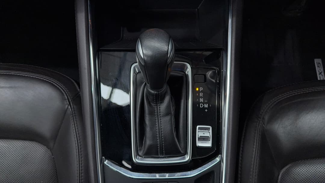 2020 Mazda CX-5 Akera (4x4), Automatic, 70226 km, Gear Lever 