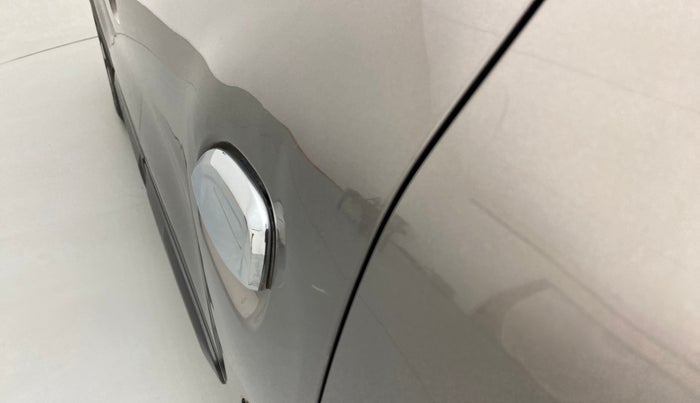 2019 Renault Kwid CLIMBER 1.0, Petrol, Manual, 74,170 km, Rear left door - Slightly dented