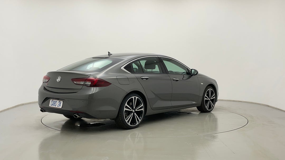 Right Back Diagonal (45- Degree) View