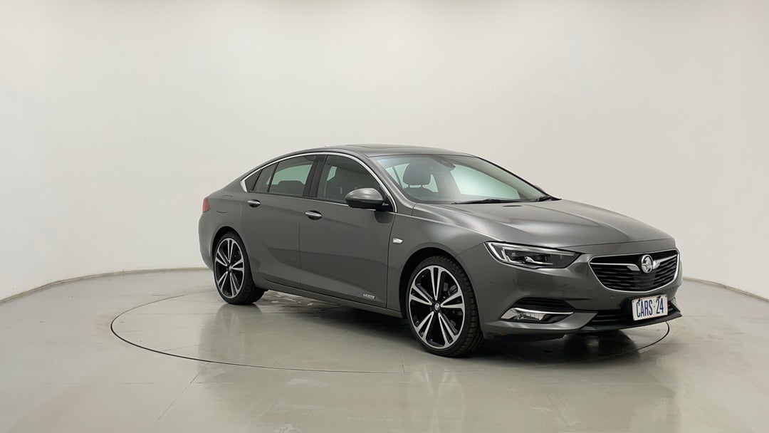 Right Front Diagonal (45- Degree) View