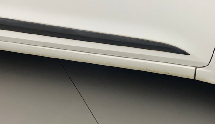 2019 Hyundai Elite i20 ASTA 1.2 (O), Petrol, Manual, 45,462 km, Right running board - Slightly dented