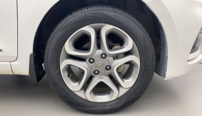 2019 Hyundai Elite i20 ASTA 1.2 (O), Petrol, Manual, 45,462 km, Right Front Wheel