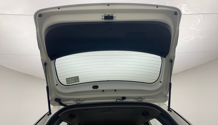 2019 Hyundai Elite i20 ASTA 1.2 (O), Petrol, Manual, 45,462 km, Boot Door Open