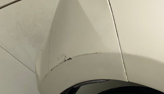 2018 Maruti Swift VDI AMT, Diesel, Automatic, 69,389 km, Rear bumper - Minor scratches