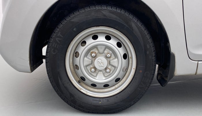 2015 Hyundai Eon ERA PLUS, Petrol, Manual, 21,690 km, Left Front Wheel